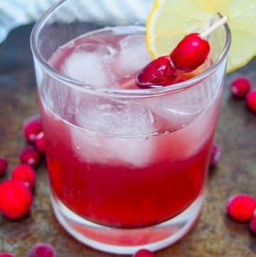 Cranberry-Whiskey-Sour